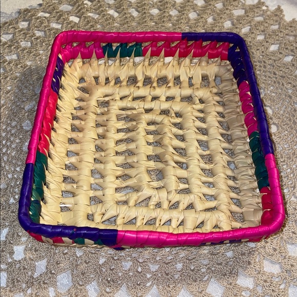 Vintage Colorful Woven Basket. - Picture 2 of 5